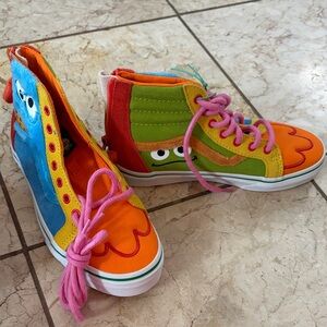 Vans sk8 HI Zip Sesame Street Kids Multicolor High-Top Sneakers sz 2.5